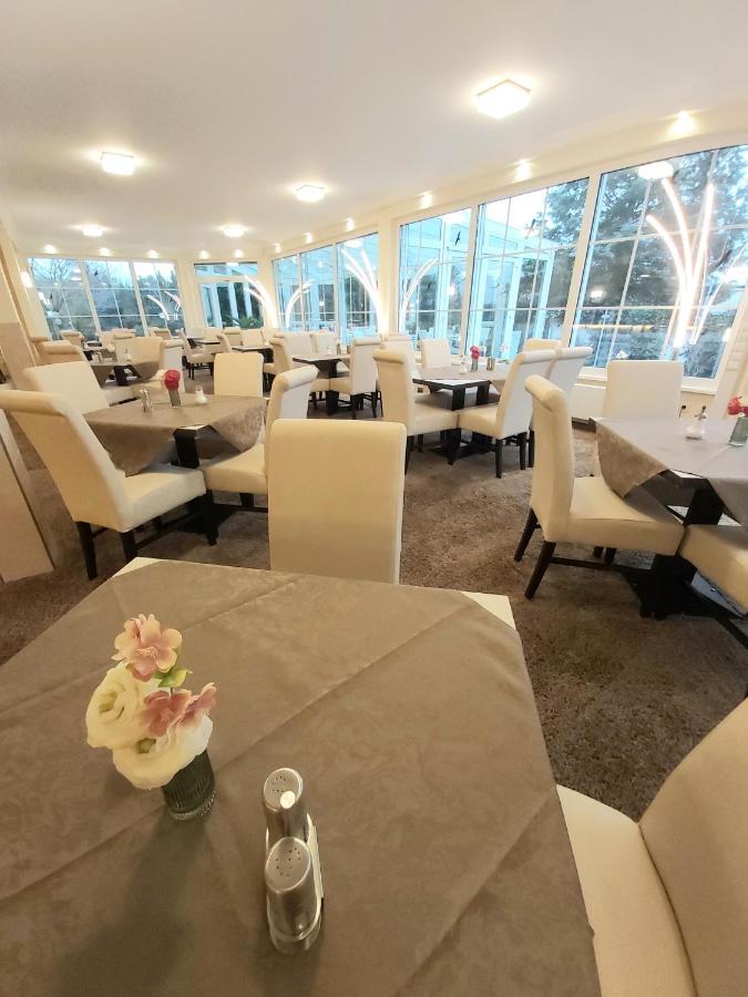 蒙大拿灵堡酒店 拉恩河畔林堡 外观 照片